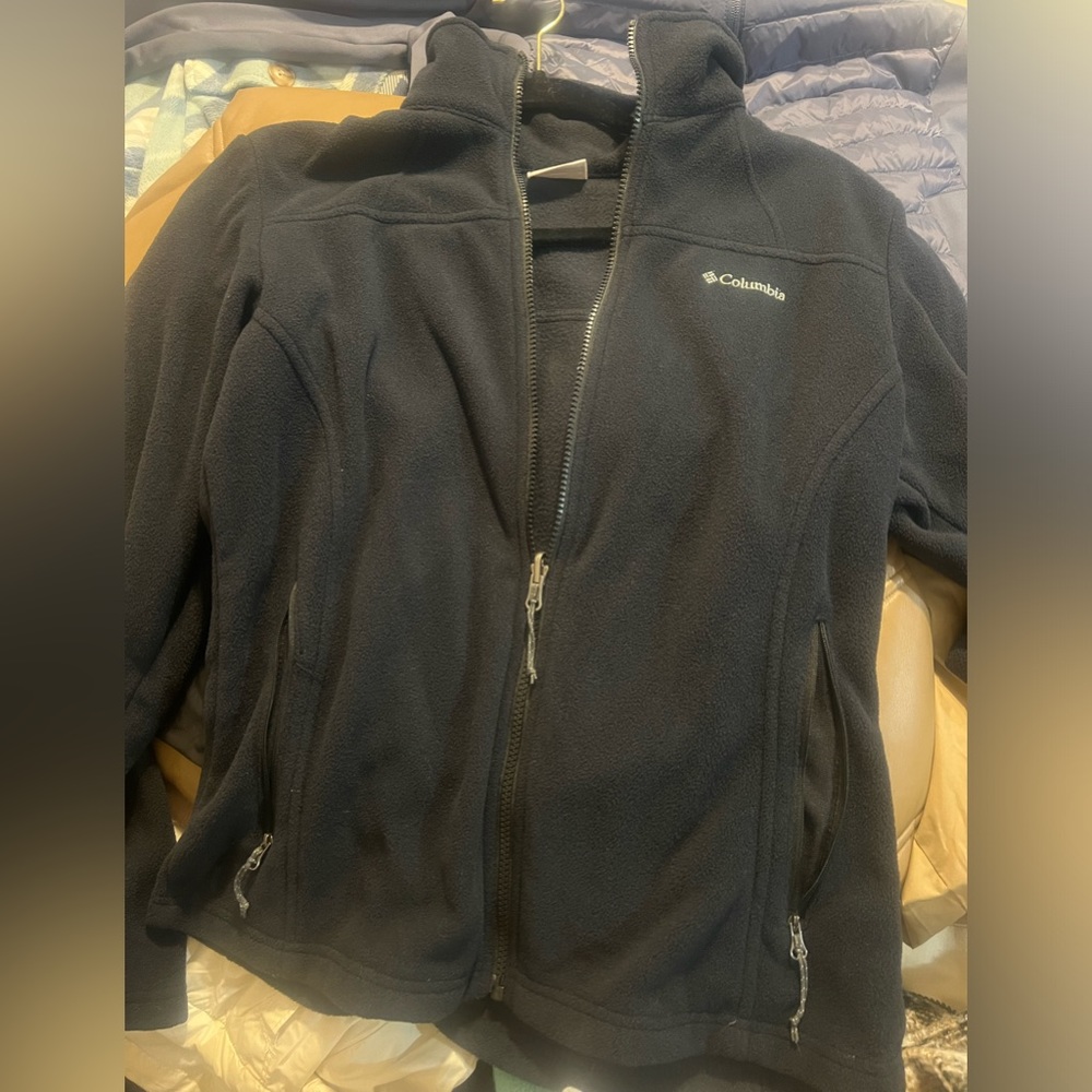 Womens black fleece sweater size medium